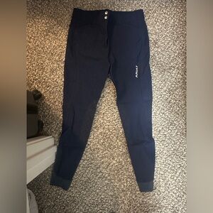 Ariat tri factor knee patch breeches 30L NWOT
